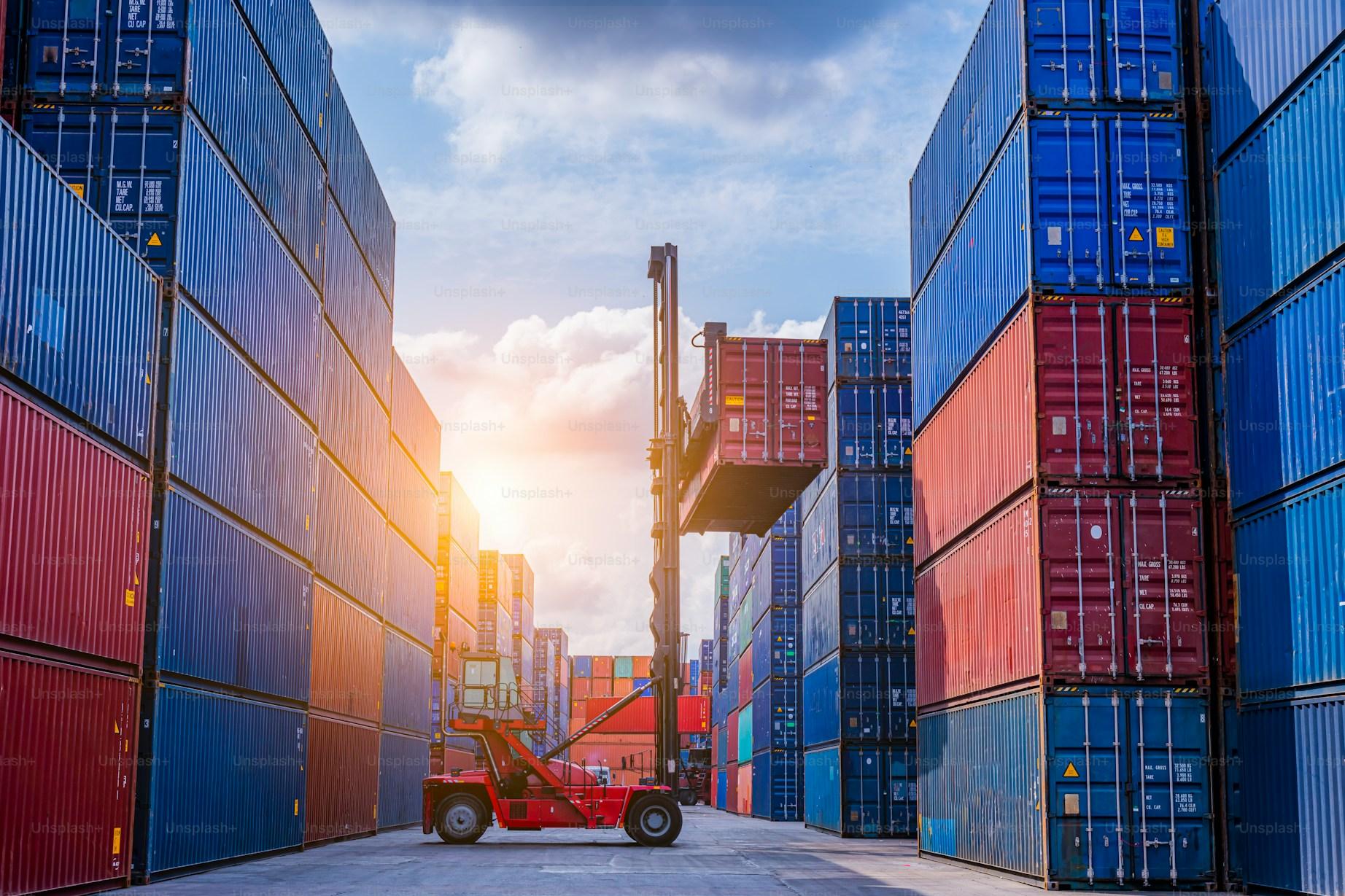 Logistics containers